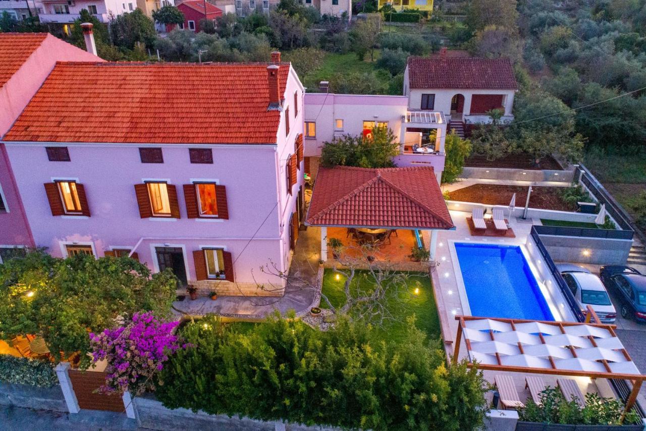 Apartments Guc Преко Екстериор снимка