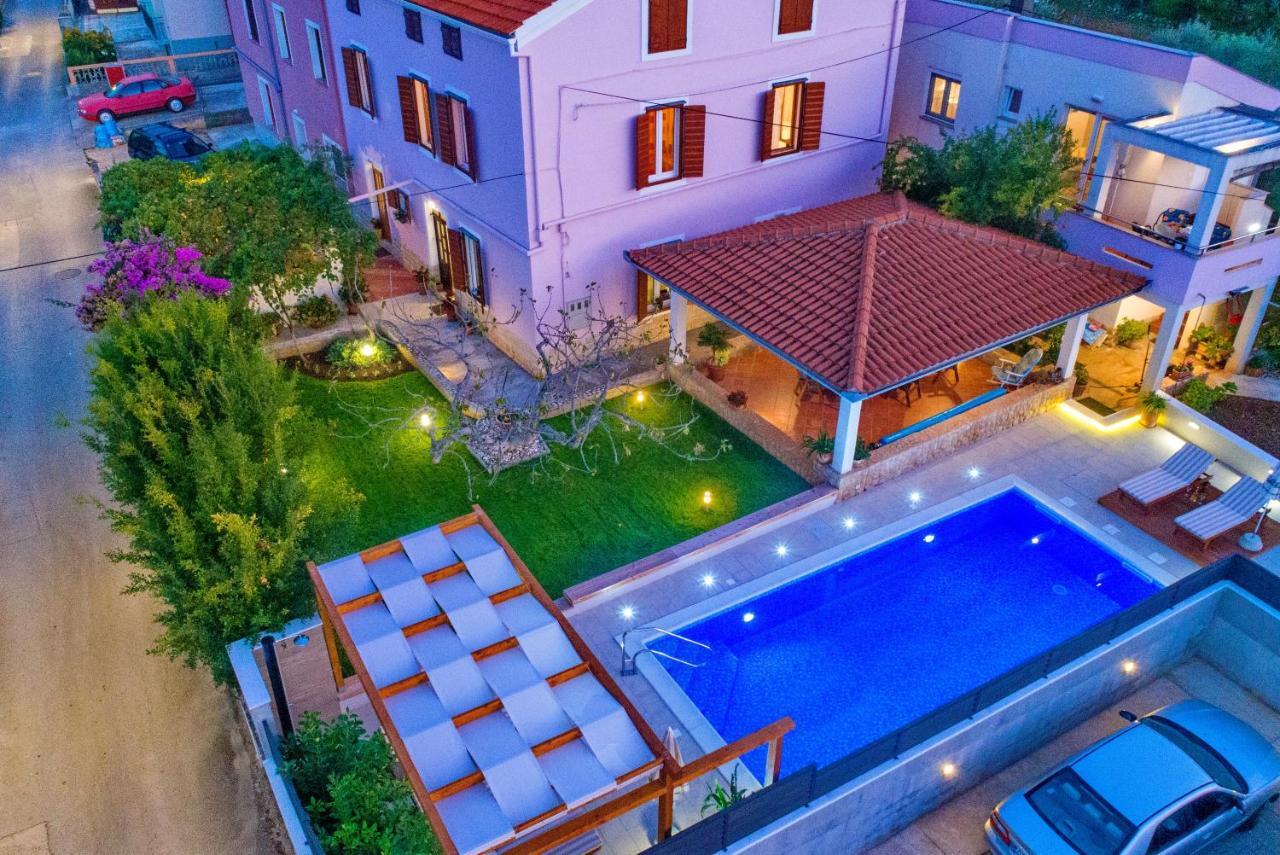 Apartments Guc Преко Екстериор снимка