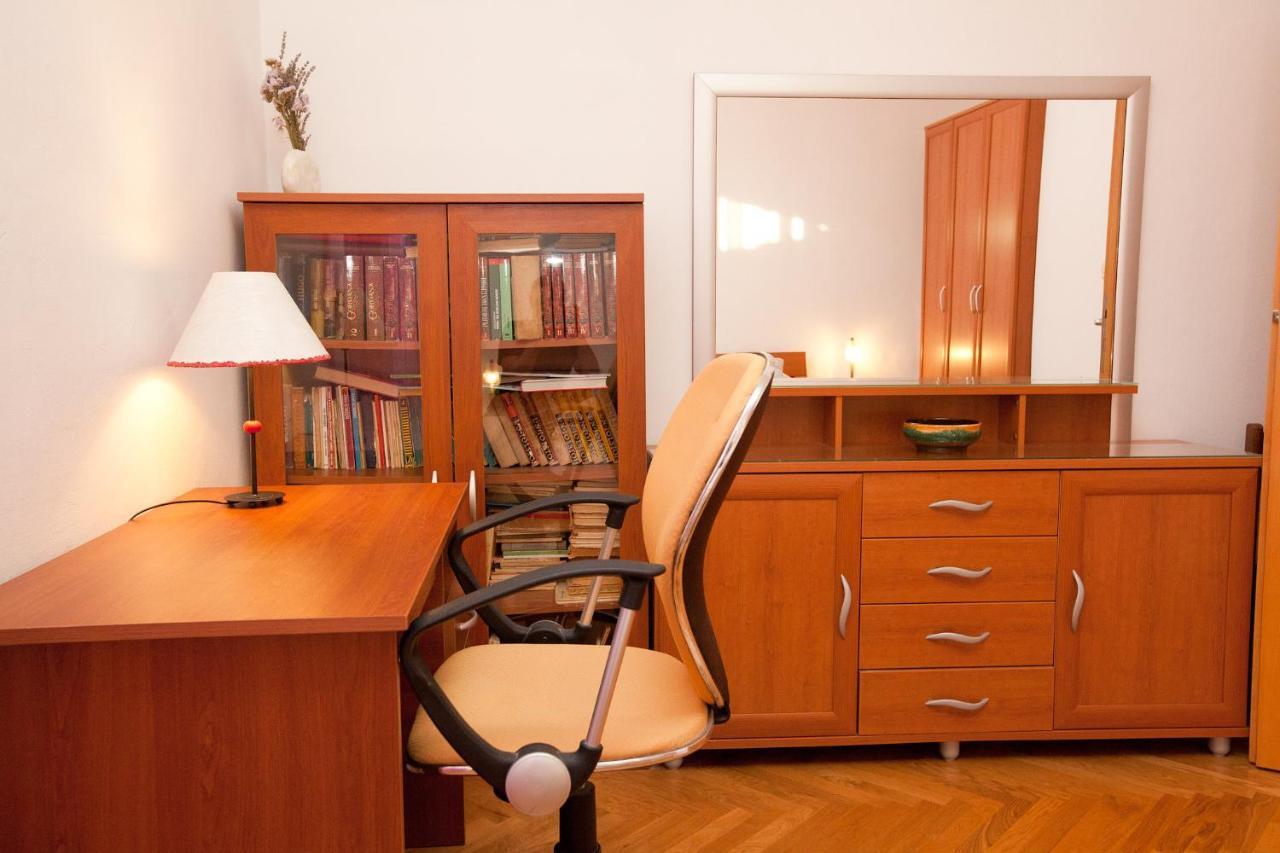 Apartments Guc Преко Екстериор снимка