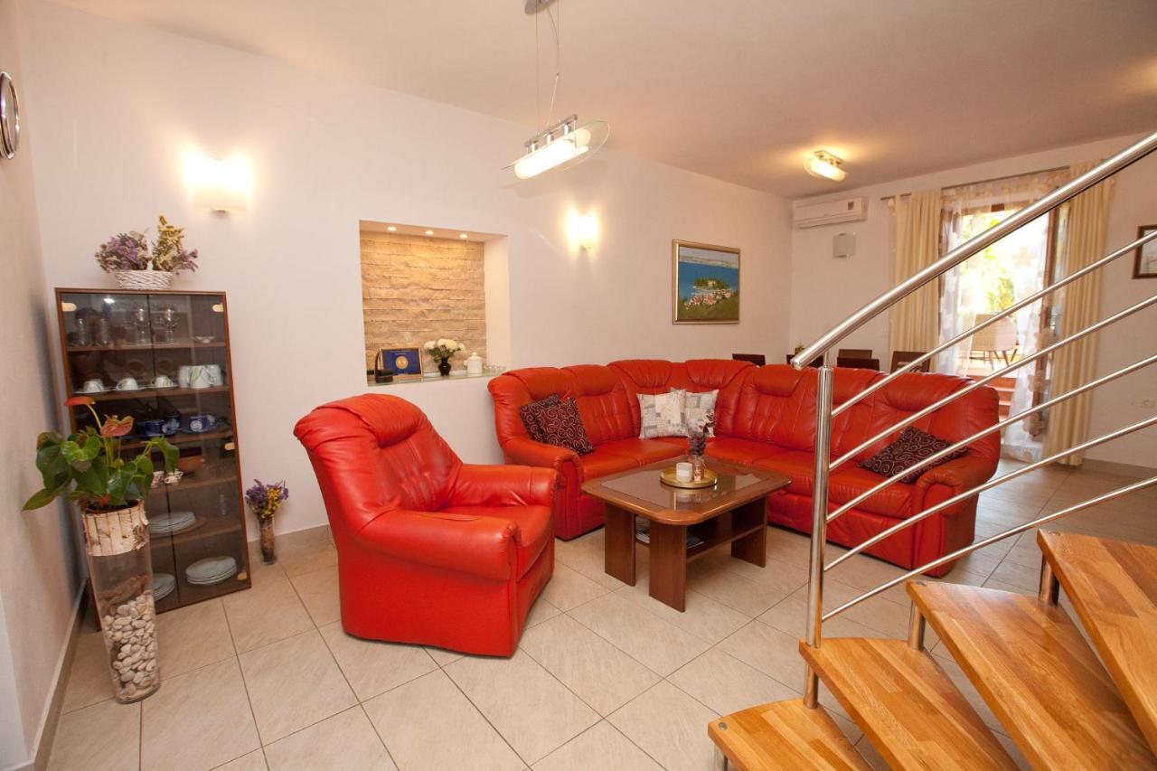 Apartments Guc Преко Екстериор снимка
