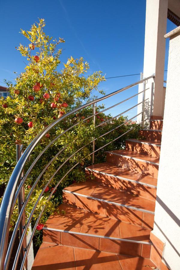 Apartments Guc Преко Екстериор снимка