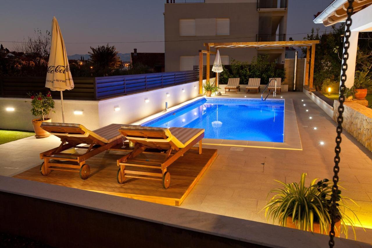Apartments Guc Преко Екстериор снимка
