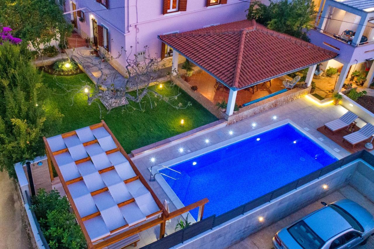 Apartments Guc Преко Екстериор снимка