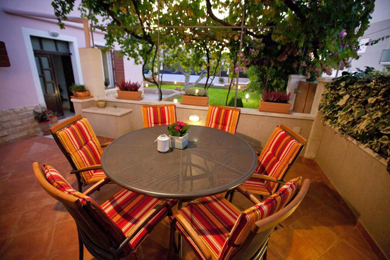 Apartments Guc Преко Екстериор снимка