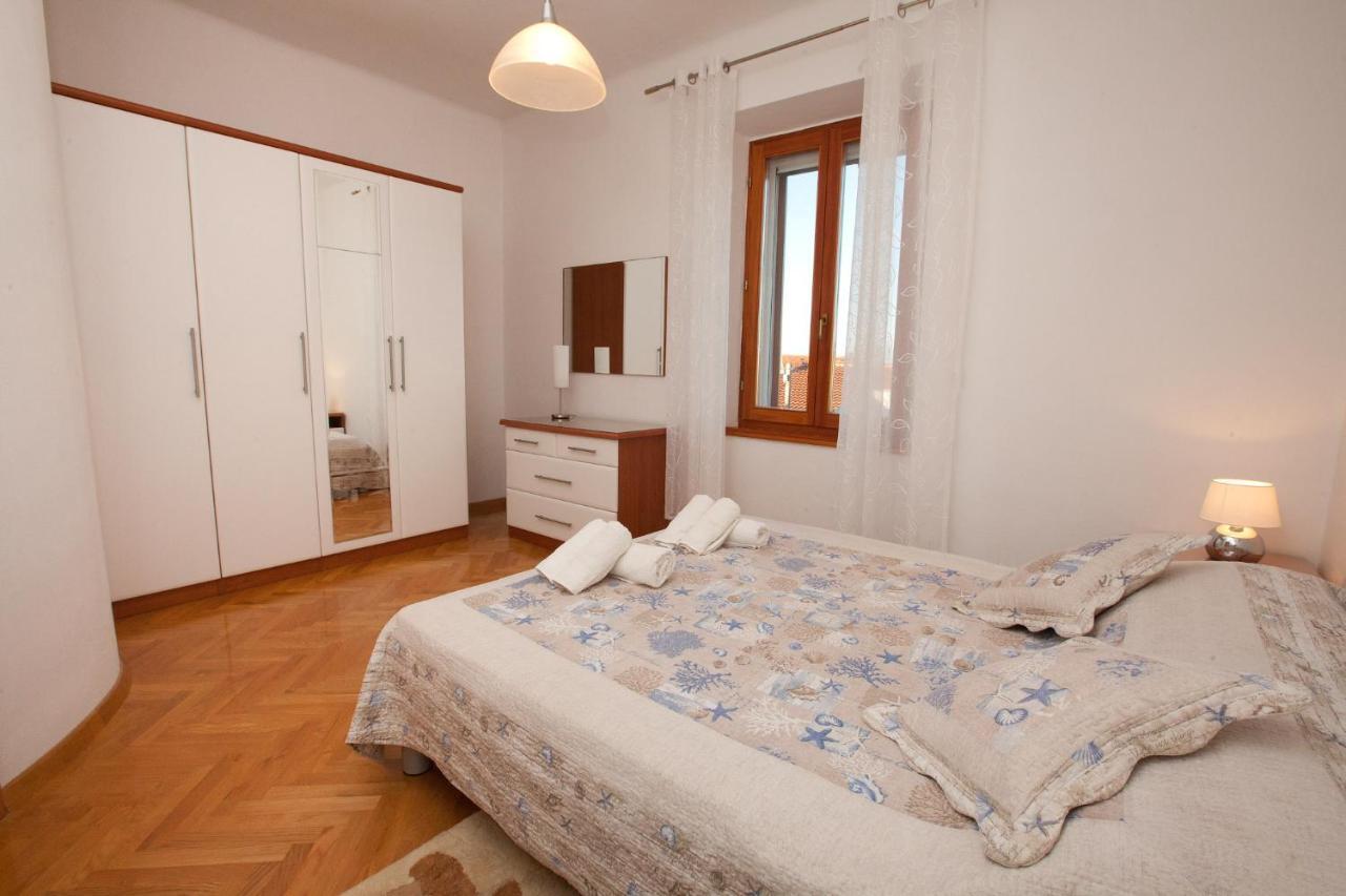 Apartments Guc Преко Екстериор снимка
