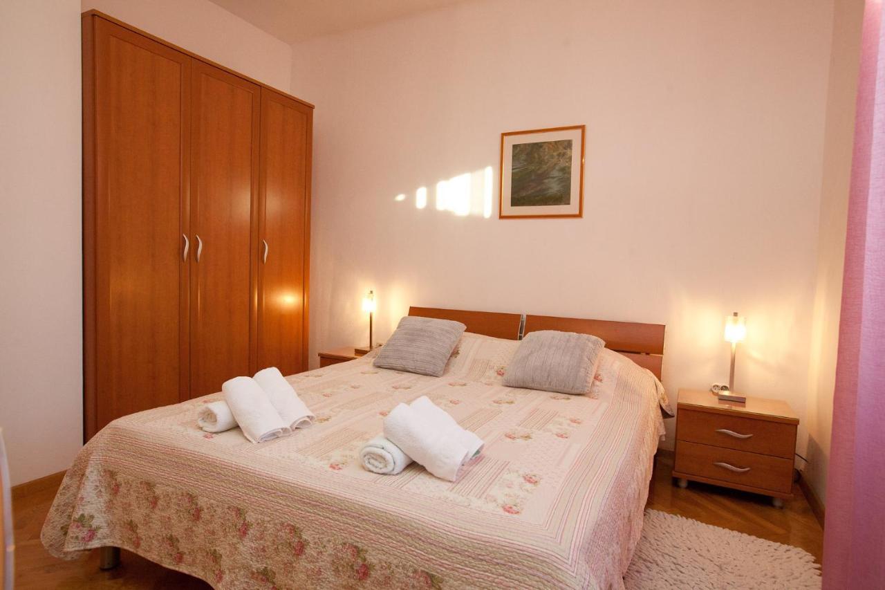 Apartments Guc Преко Екстериор снимка